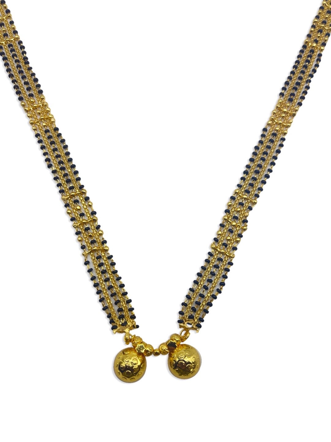 traditional marathi mangalsutra