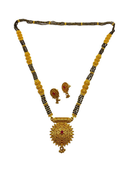 gold mangalsutra pendant