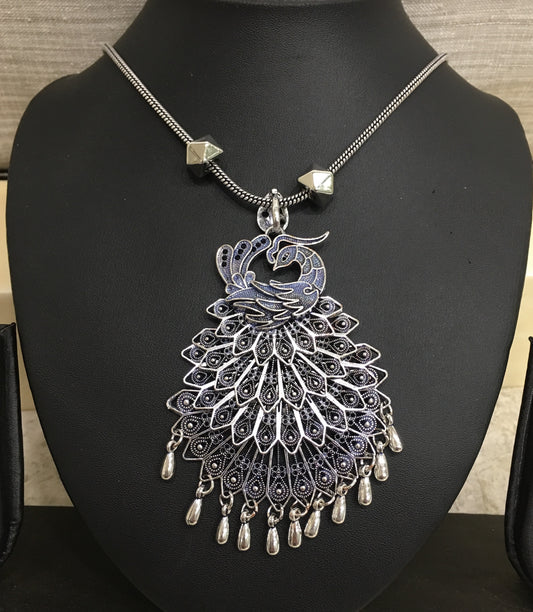 Digital Dress Room Silver Handcrafted Peacock Pendent Necklace