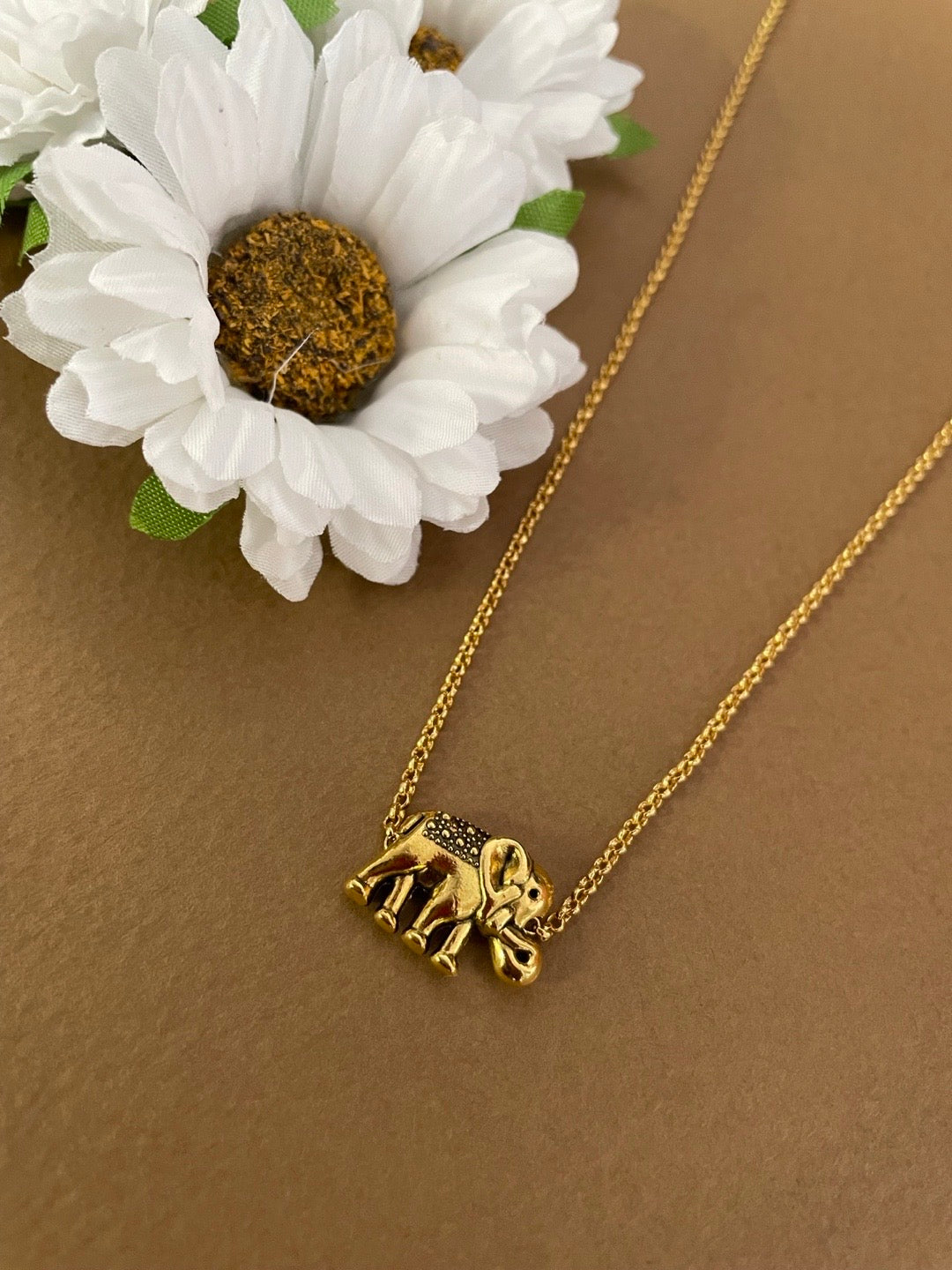 Zumrut� Gold Plated CZ Stud Stones Cute Small  Turtle/Tortoise/Kachua/Fengshu/Vaastu with Om/? Good Luck Charm Chain Pendant  Necklace Religious Spiritual Religious Pendant Jewellery for Men/Women :  Amazon.in: Fashion