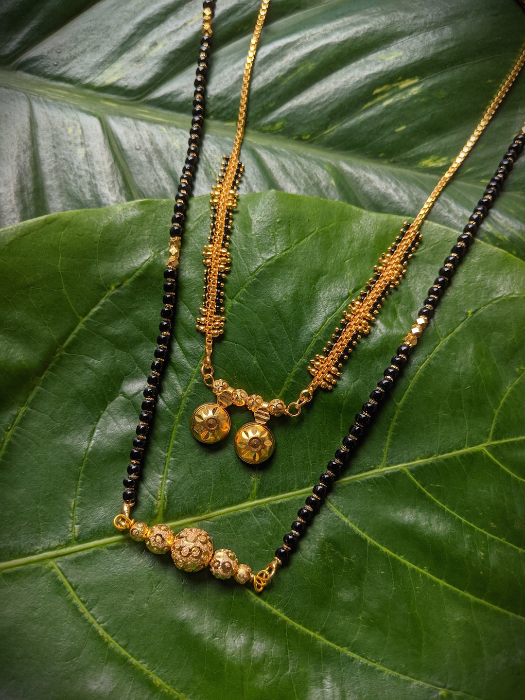 Mangalsutra, मंगलसूत्र, Mangalsutras, Design, Designs, Latest, Stylish, Trendy, Fancy, Unique, Fabulous, Modern, Ethnic, Designer, Pattern, Fashion, new arrivals, Pattern, Maangalyamu, Thali, Thirumangalyam, Minnu, Maangalya Sutra, Pathak, Mangalasutramu, Ramar Thaali, Pustelu, Thaali, Mangalyam, Minnu, Thella, Mongolsutra, Mangalyasutra, Lakshmi Thaali, Maangalyamu, Mangalasutramu, Pustelu, Mangalasutra, Ela Thaali, Kumbha Thaali, Gold, Plated, Jewellery, Jewlery, Chain, Saakli, 