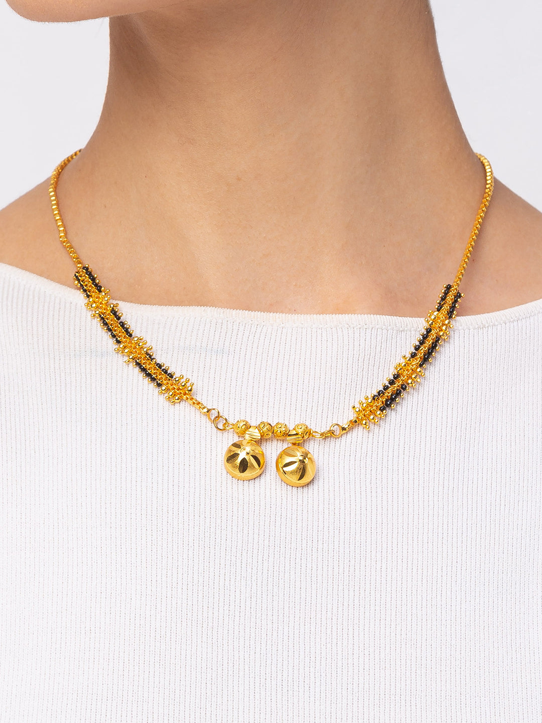 Mini on sale mangalsutra gold